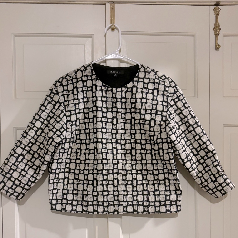 Lafayette 148 Evening Jacket
EUC
Size Small